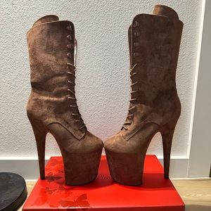 BRAND NEW Pleaser Heels ❤️‍🔥